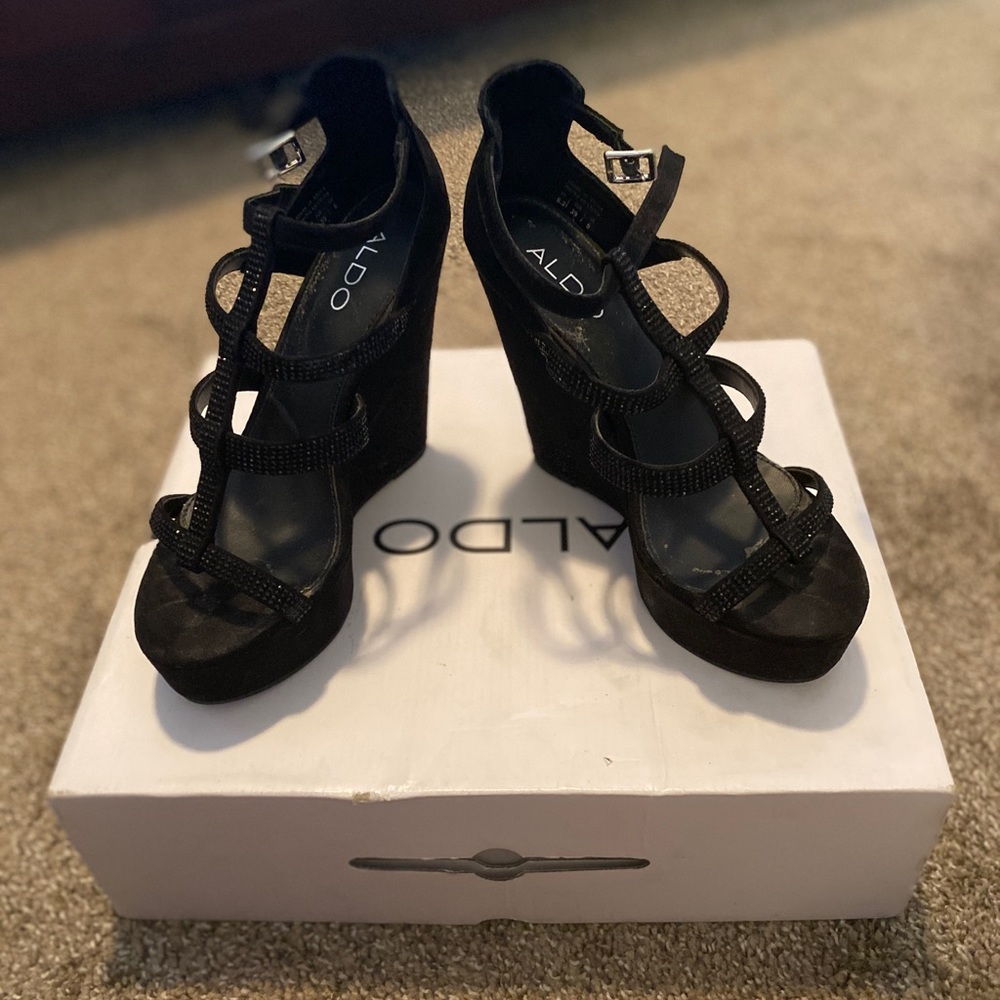 Aldo wedge heel